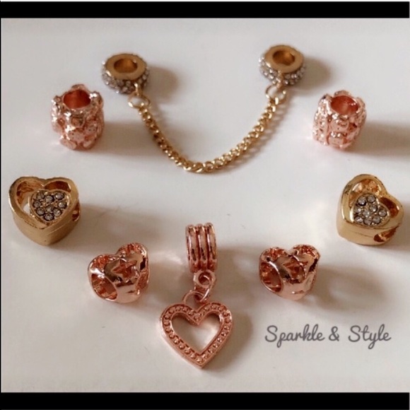 ✨ New Gold and Rose Gold bracelet charm set ✨ - Picture 1 of 2
